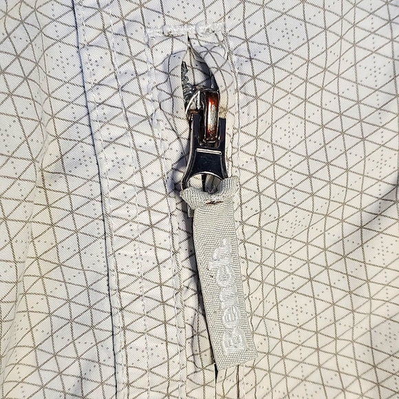 Bench Lightweight Cotton Windbreaker w/ Hidden Hood. White w/ Grey Geo Pattern. - Picture 5 of 14
